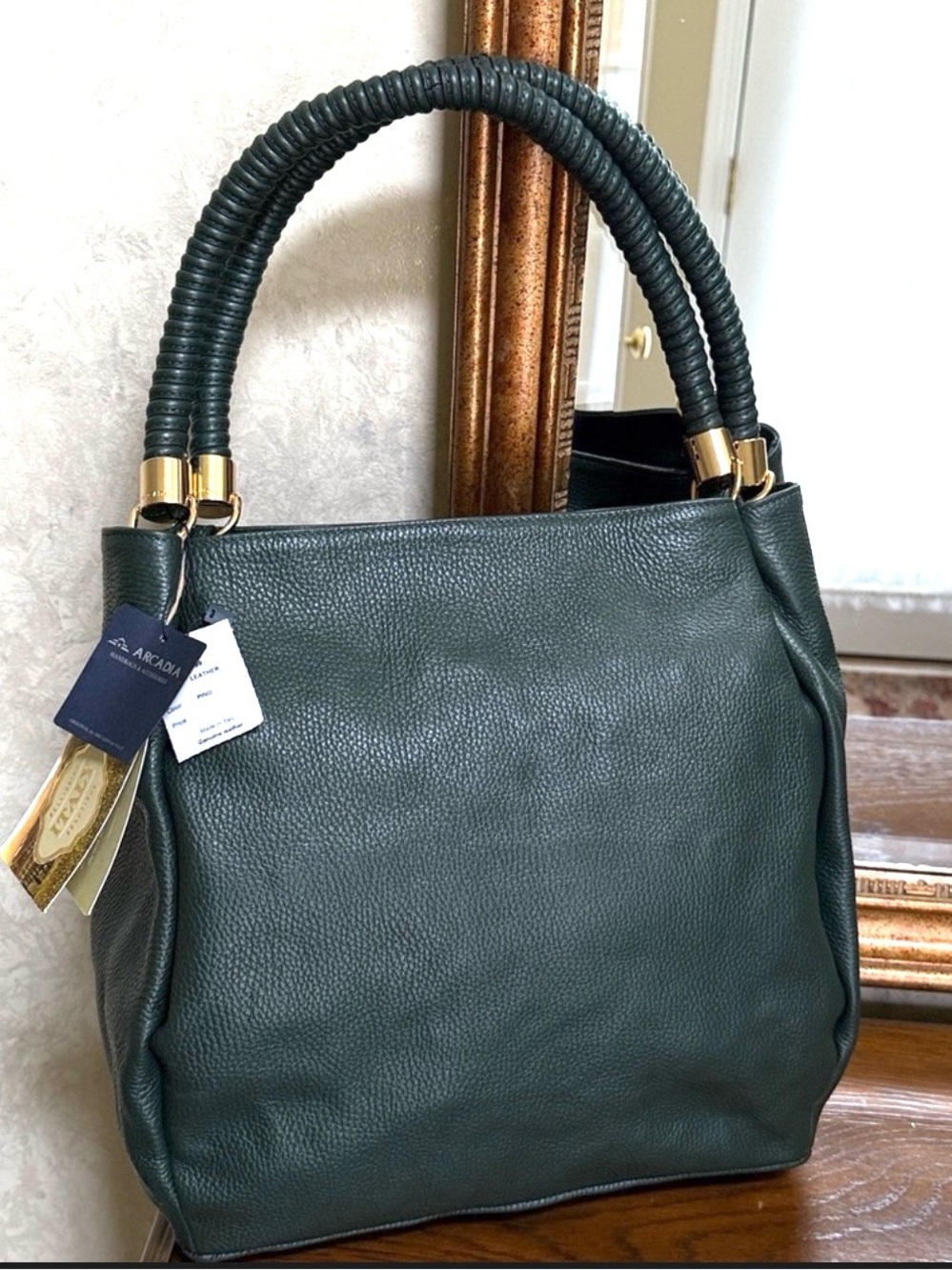Arcadia Leather Dark Green Shoulder Bag. Made in Italy. Zip across at the top.